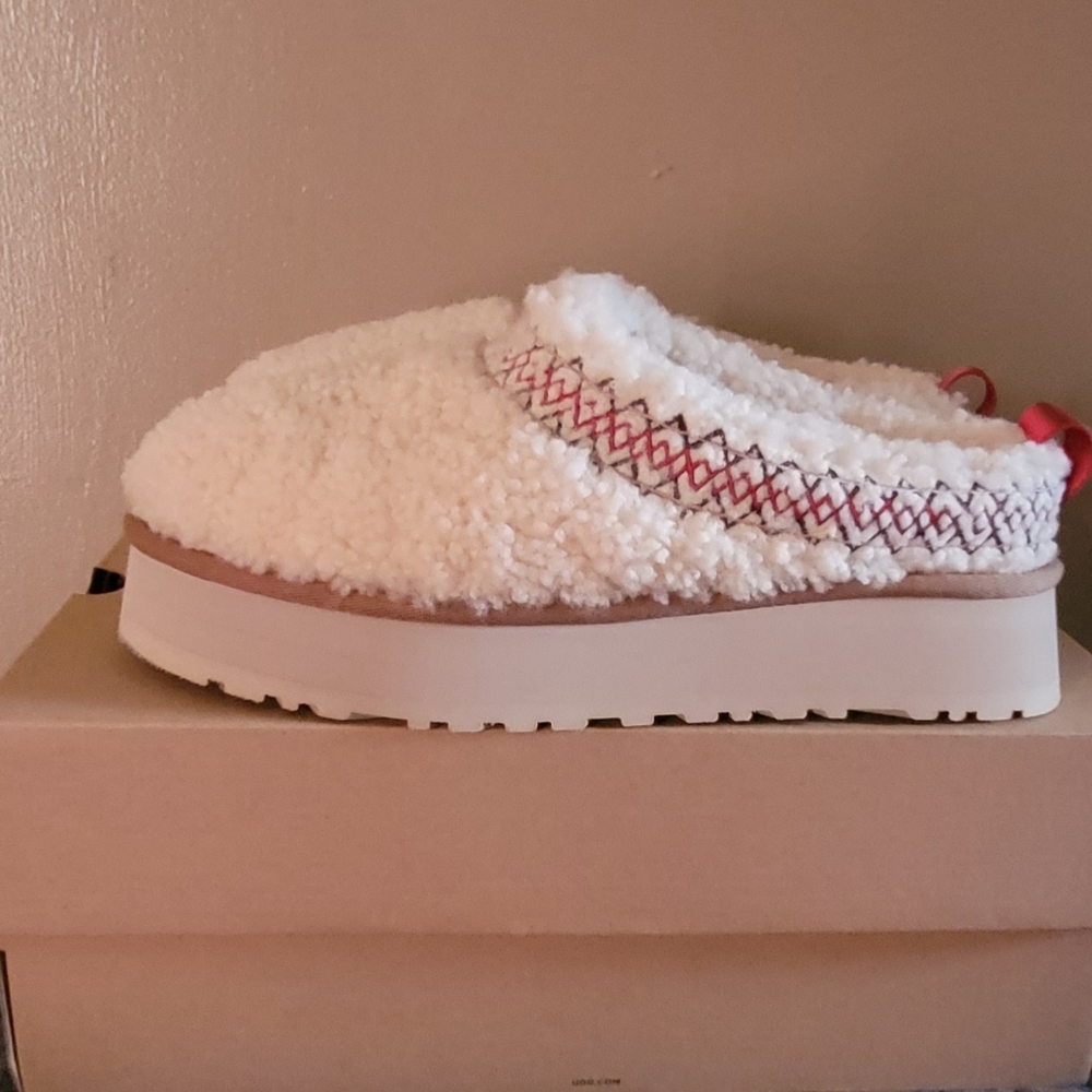 UGG Tazz Heritage Braid